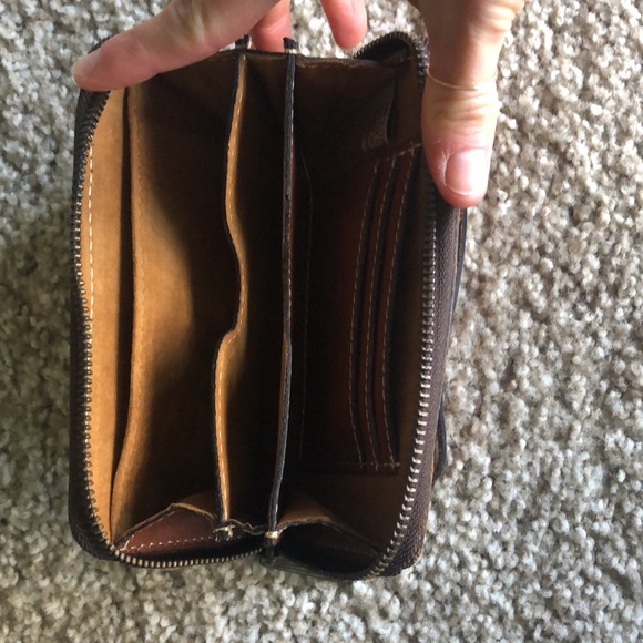 Wallet - Picture 3 of 3